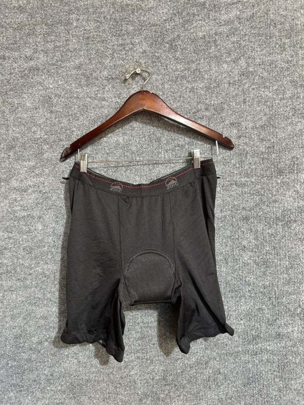 Zoic Cycling Shorts Mens Large Black Padded Chamois 8 Inseam Bike Liner Stretch